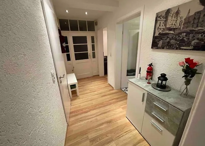 Robinshomes-2023-frisch Renoviert In Bs-lehndorf Apartman Braunschweig